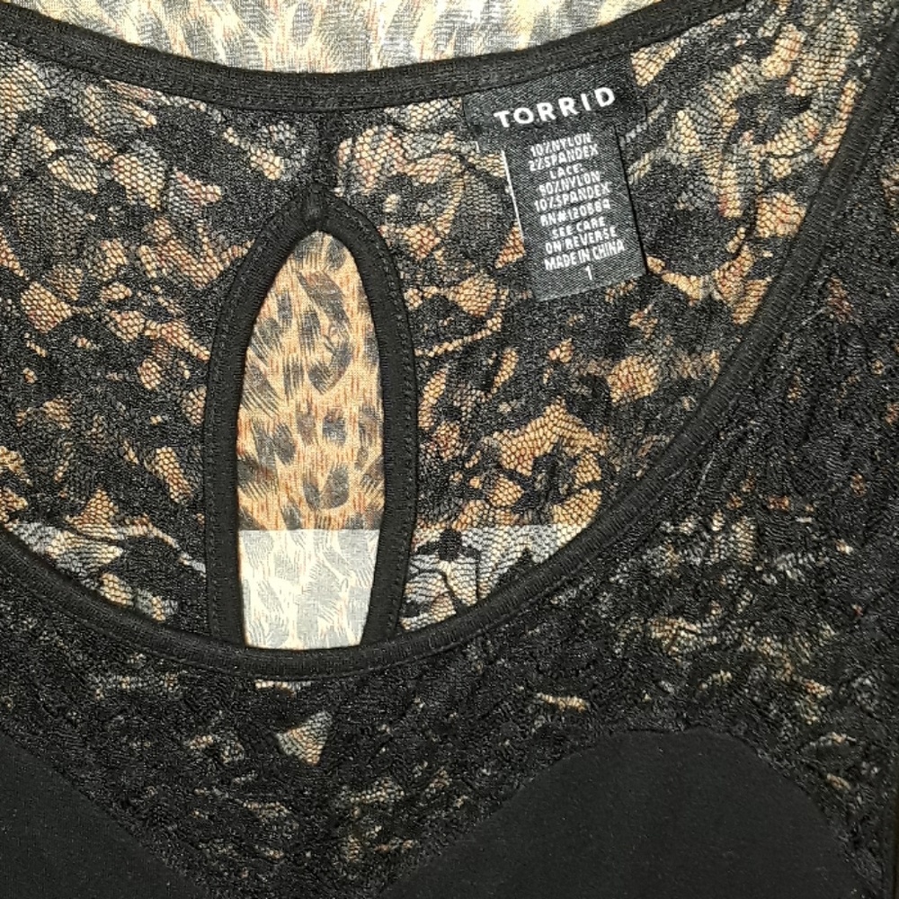 Blouse - Picture 3 of 3